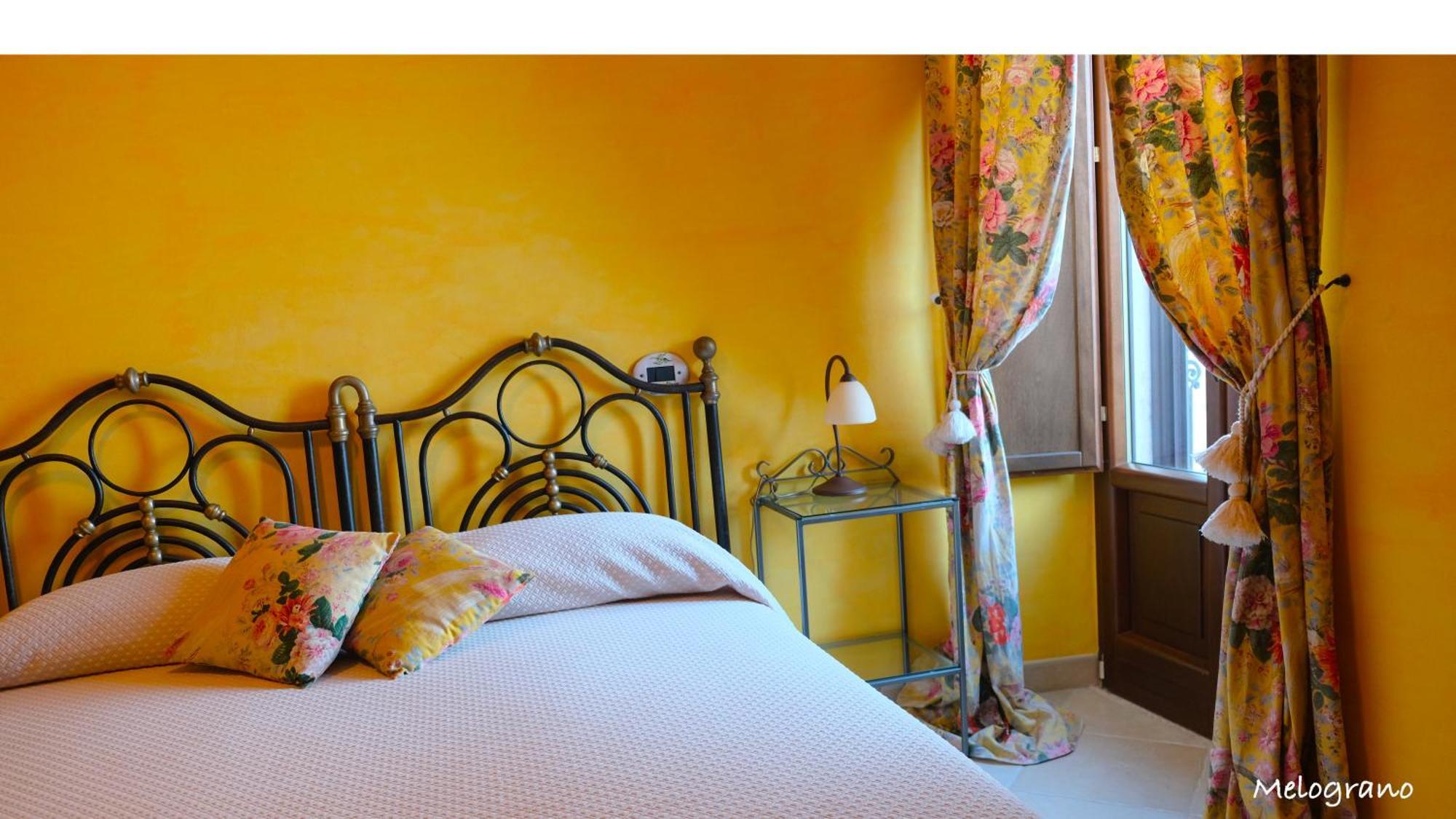 Bed and Breakfast I Frangiventi Роди-Гарганико Экстерьер фото